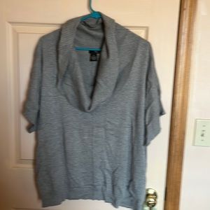 Short sleeve cowl neck sweater 2x gray